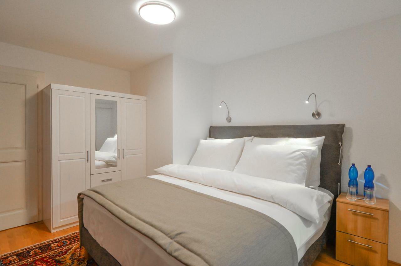 Romantic Apartment Prague Near Charles Bridge Екстериор снимка